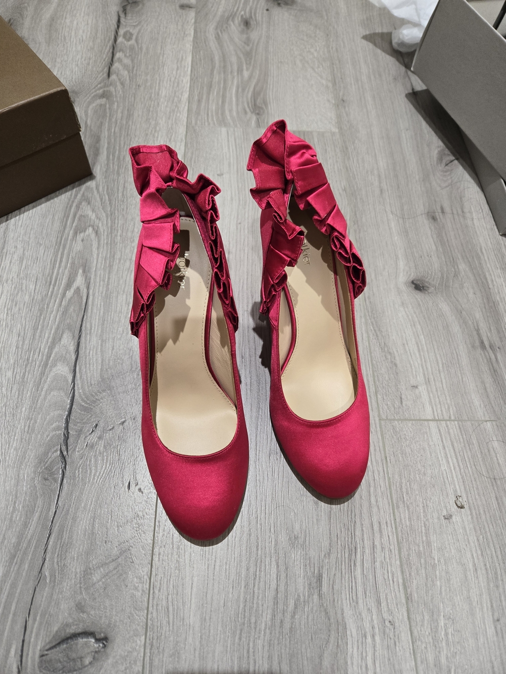 Botkier Fuchsia Ruffle Satin Pumps - Picture 4 of 6